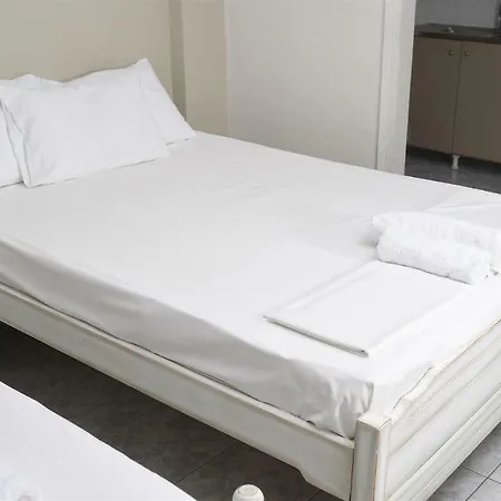 Fallias Guest house *