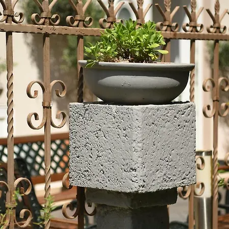 Fallias Πανσιόν 3*