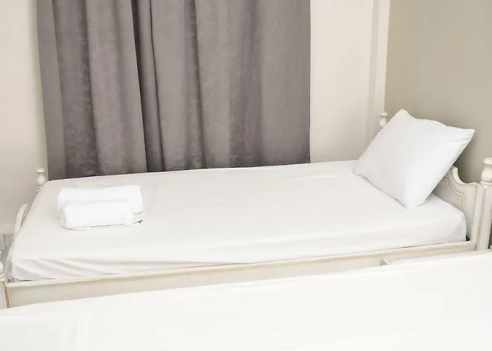 Fallias 3* Olympiaki Akti