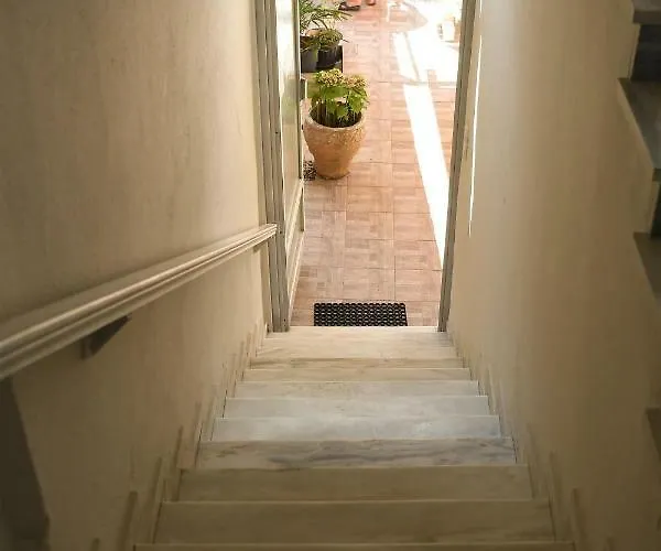 Guest house Fallias 3*